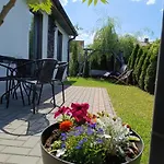 Pod Katalpami Nyaraló Mikołajki